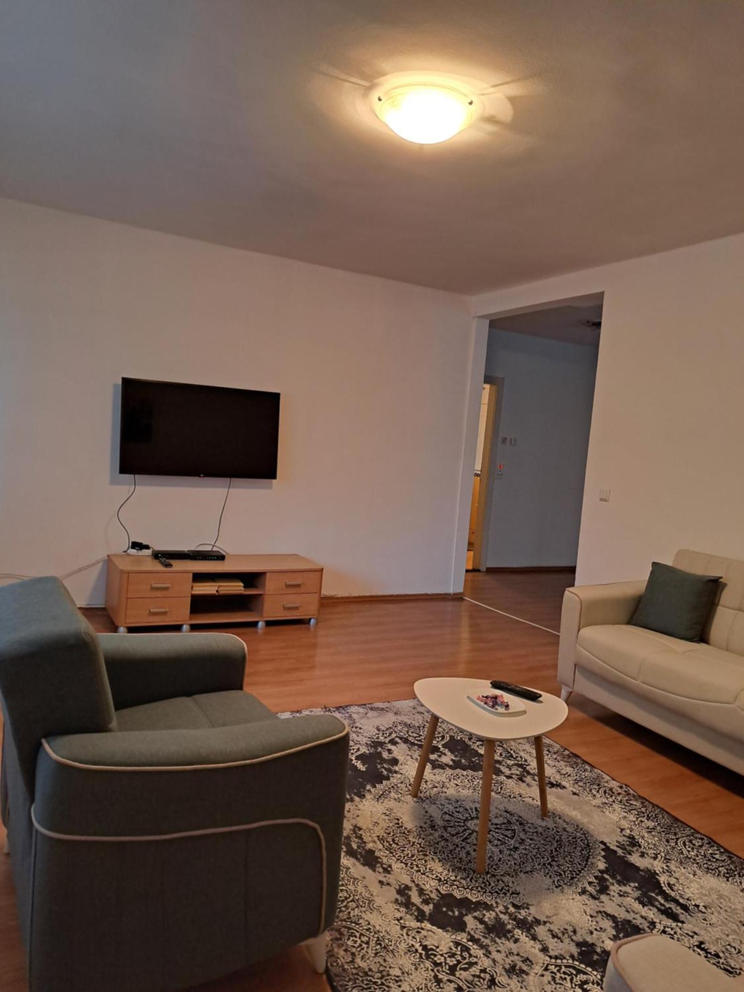 Apartman Aya Rejana 塞拉耶佛 外观 照片